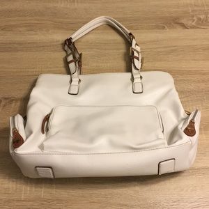 NWOT Liz Claiborne Accessories White Leather Bag